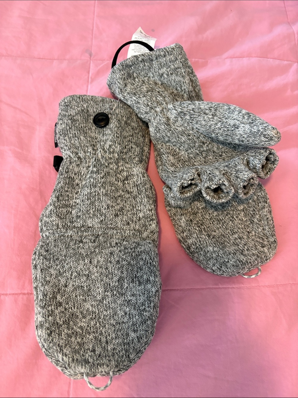 Patagonia women’s small mittens gloves